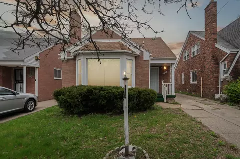 18472 Ilene St, Detroit, MI 48221