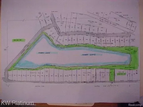 9552 Fawn Lake Dr, Morton, MI 49346