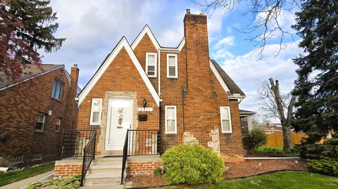 2211 23rd St, Wyandotte, MI 48192