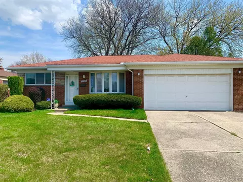 29326 Van Laan Dr, Warren, MI 48092