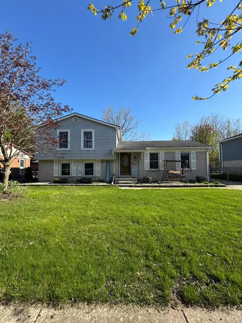 22307 Nixon Ave, Brownstown, MI 48193