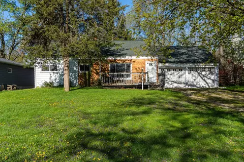 2546 Carlton Dr, Pittsfield, MI 48108