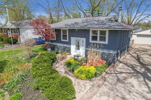 372 Lyon Blvd, South Lyon, MI 48178