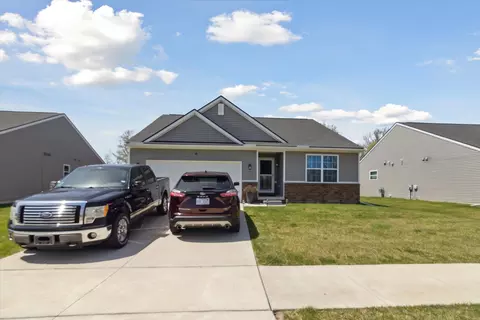 6924 Sweet Water Dr, Ypsilanti, MI 48197