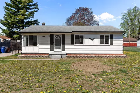 33654 Somerset St, Westland, MI 48186