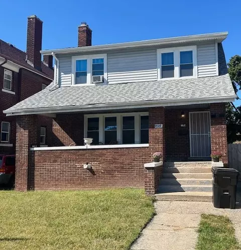2220 Webb St, Detroit, MI 48206