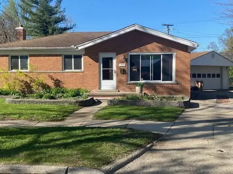 339 Royal Park Ln, Madison Heights, MI 48071