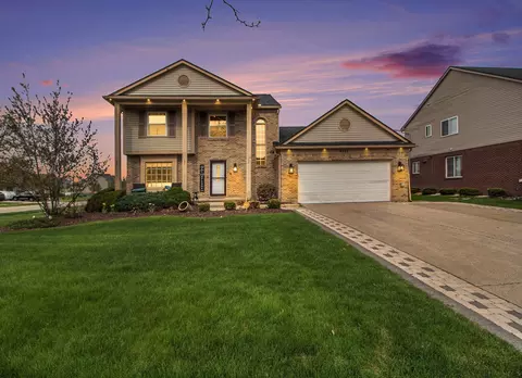 4666 Cherry Blossom Dr, Pittsfield, MI 48197
