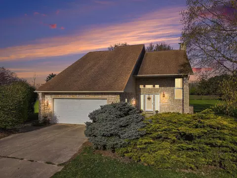 4336 S Irish Rd, Davison, MI 48423