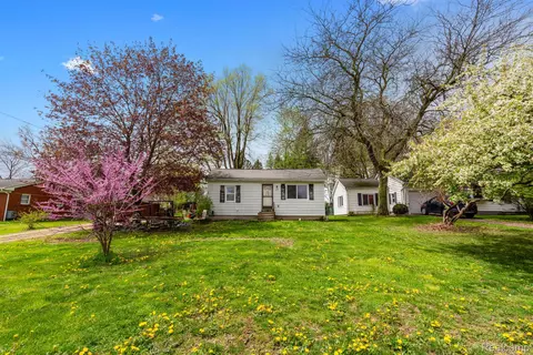659 N Van Dyke Rd, Imlay, MI 48444