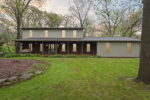 8600 2nd St, Dexter, MI 48169