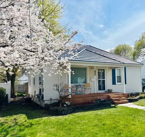 1205 George St, Lansing, MI 48910