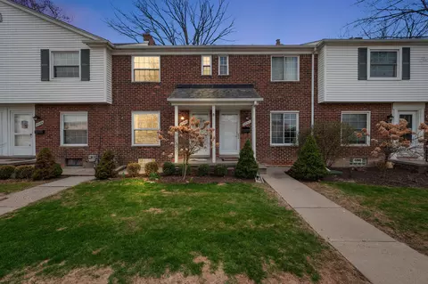 23104 Marter Rd, Saint Clair Shores, MI 48080