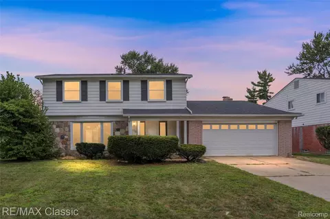 21330 Winchester St, Southfield, MI 48076