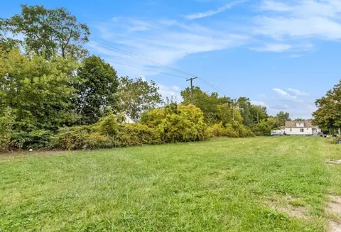 3765 Rolf, Detroit, MI 48214