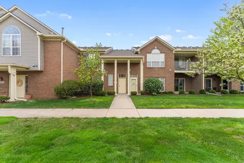 541 Mulberry St, Wyandotte, MI 48192