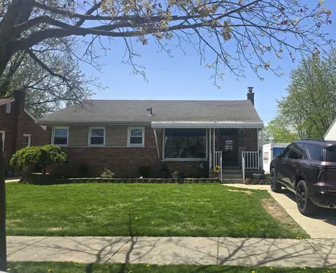 6457 Burnly St, Garden City, MI 48135