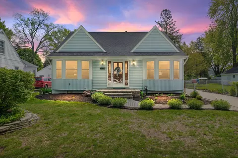 1449 Westlawn St, Mount Clemens, MI 48043