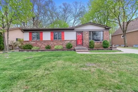 43738 Fredericksburg St, Canton, MI 48188