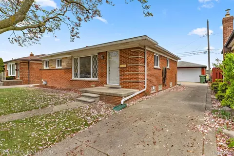 14610 N Yost Ave, Allen Park, MI 48101