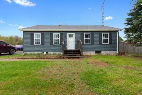 5606 Klam Rd, Marathon, MI 48421