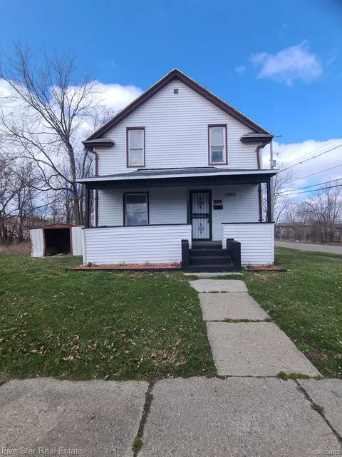 2002 Ferris Ave, Flint, MI 48503