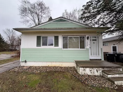 18884 Lathers St, Livonia, MI 48152