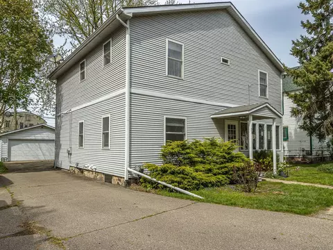 78 Margaret St, Northfield, MI 48189