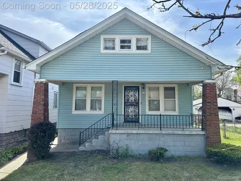 9715 Yosemite St, Detroit, MI 48204