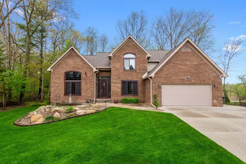 169 Waterview Dr, Orion, MI 48362