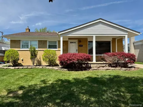 22134 Wohlfeil St, Taylor, MI 48180