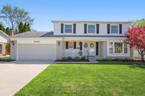 16460 Golfview St, Livonia, MI 48154