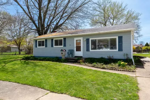 708 S Gomas Crt Ct, Durand, MI 48429