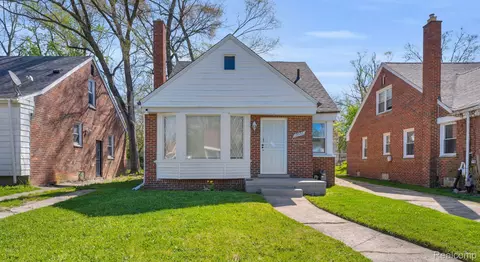19950 Gilchrist St, Detroit, MI 48235