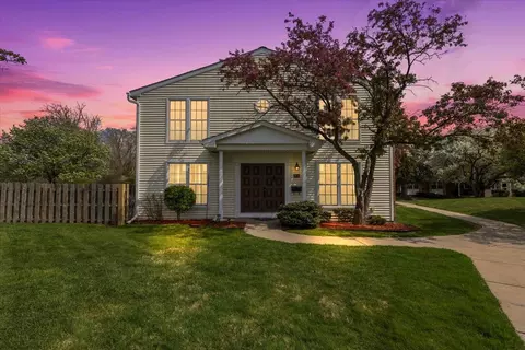 20098 Bryn Mawr, Northville, MI 48167