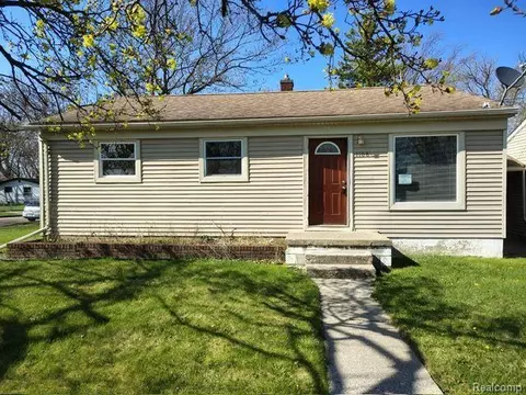 1108 W Mott Ave, Flint, MI 48505