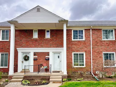2522 Galpin Ave, Royal Oak, MI 48073