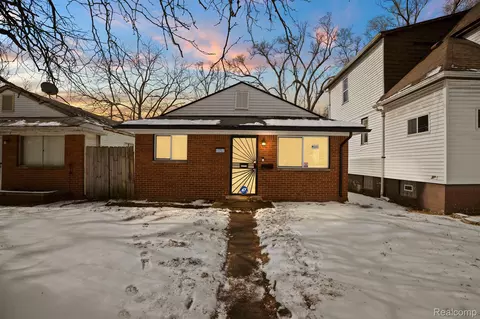 17251 Lumpkin St, Detroit, MI 48212