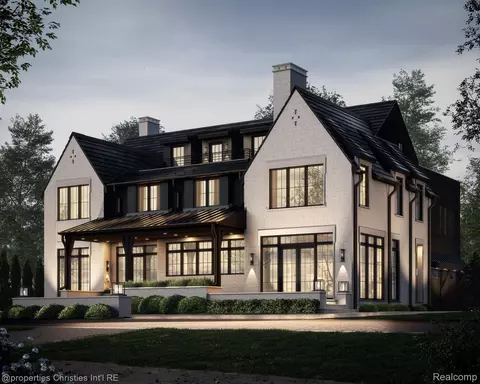 592 Lakeside Dr, Birmingham, MI 48009