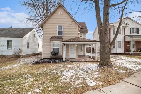29239 29241 Adams, Gibraltar, MI 48173