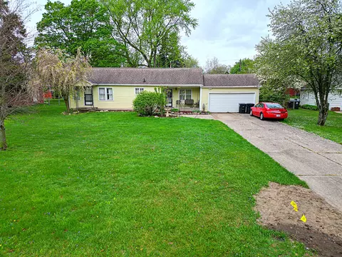 14025 Brookfield St, Livonia, MI 48154