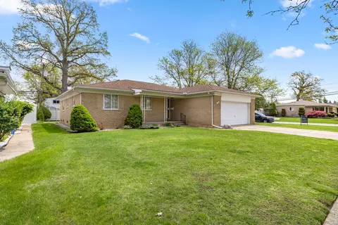 716 N Charlesworth St, Dearborn Heights, MI 48127