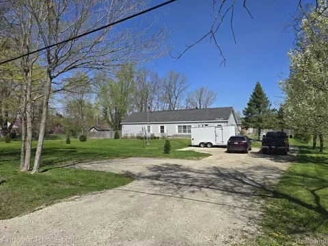 10537 Willis Rd, Augusta, MI 48191 photo 1