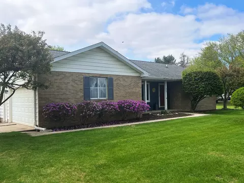 208 Valley Ln, Perry, MI 48872 photo 1