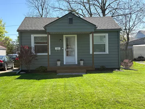 107 S Tilden Ave, Waterford, MI 48328