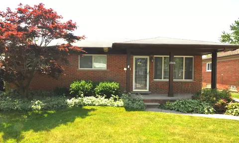1506 E Windemere Ave, Royal Oak, MI 48073