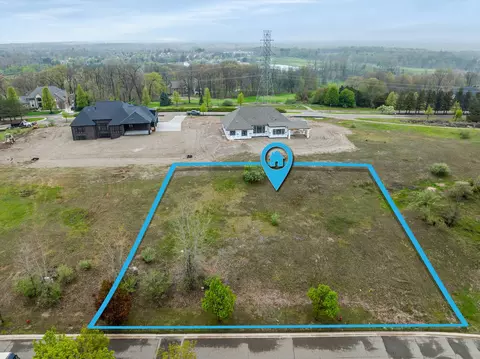 2660 Heights View Crt Ct, Oakland, MI 48306