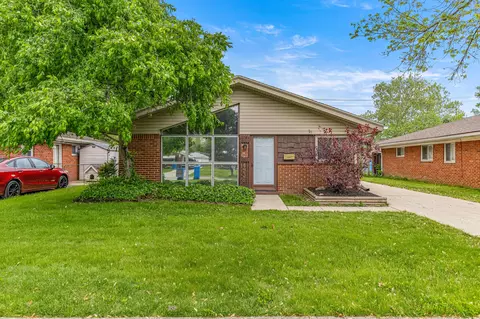4938 Lincoln Blvd, Dearborn Heights, MI 48125
