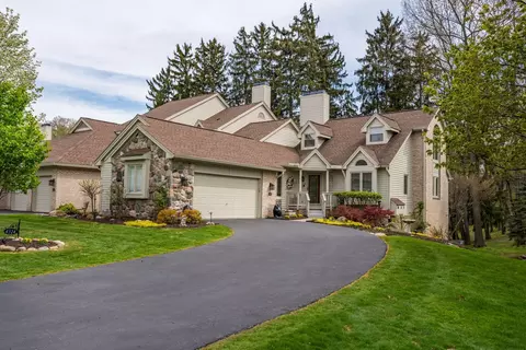 4524 Glen Eagles Dr, Genoa, MI 48116