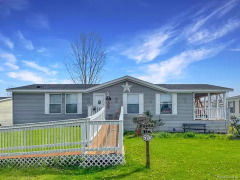 578 Sycamore Crt Ct, Flint, MI 48506